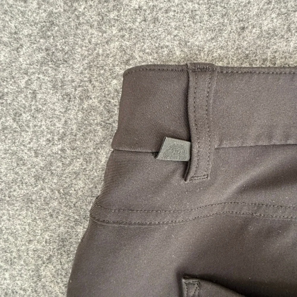Lululemon ABC Classic Fit 5-Pocket Pant 36x29 Black Warpstreme Office Casual